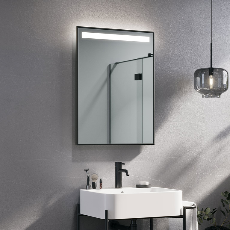 Aluminiumrahmen Spiegel LED Madene