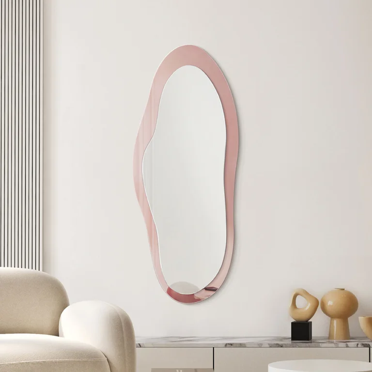 Mirror Milain